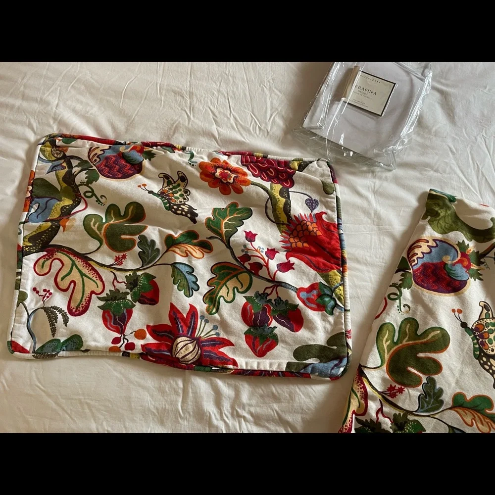 Pottery Barn Serafina Twin Duvet set